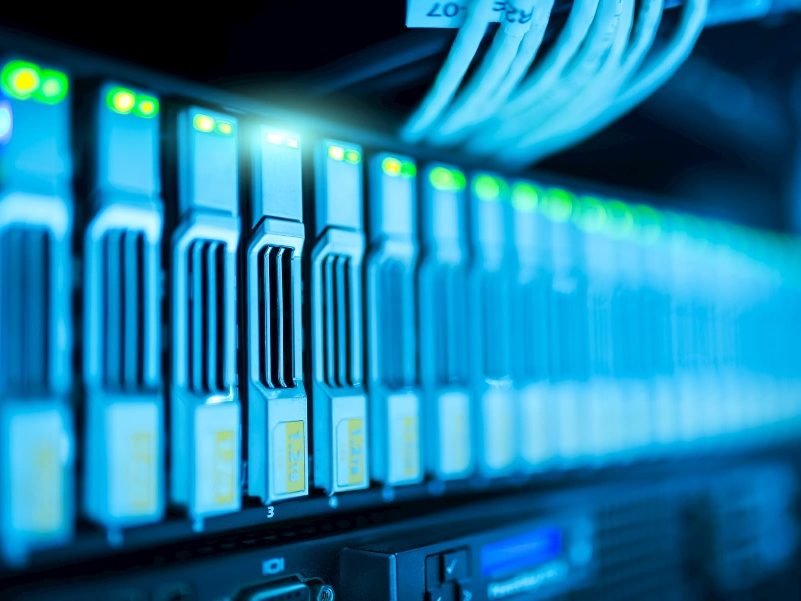 Software Defined Storage (SDS)